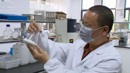 餐廚垃圾變廢為寶 韓博科技董事長(zhǎng)韓躍國(guó)聚焦政協(xié)，引領(lǐng)生物制劑研發(fā)新潮流